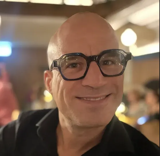 Francis Lagarde, maître artisan et fondateur de SOS Fenêtres